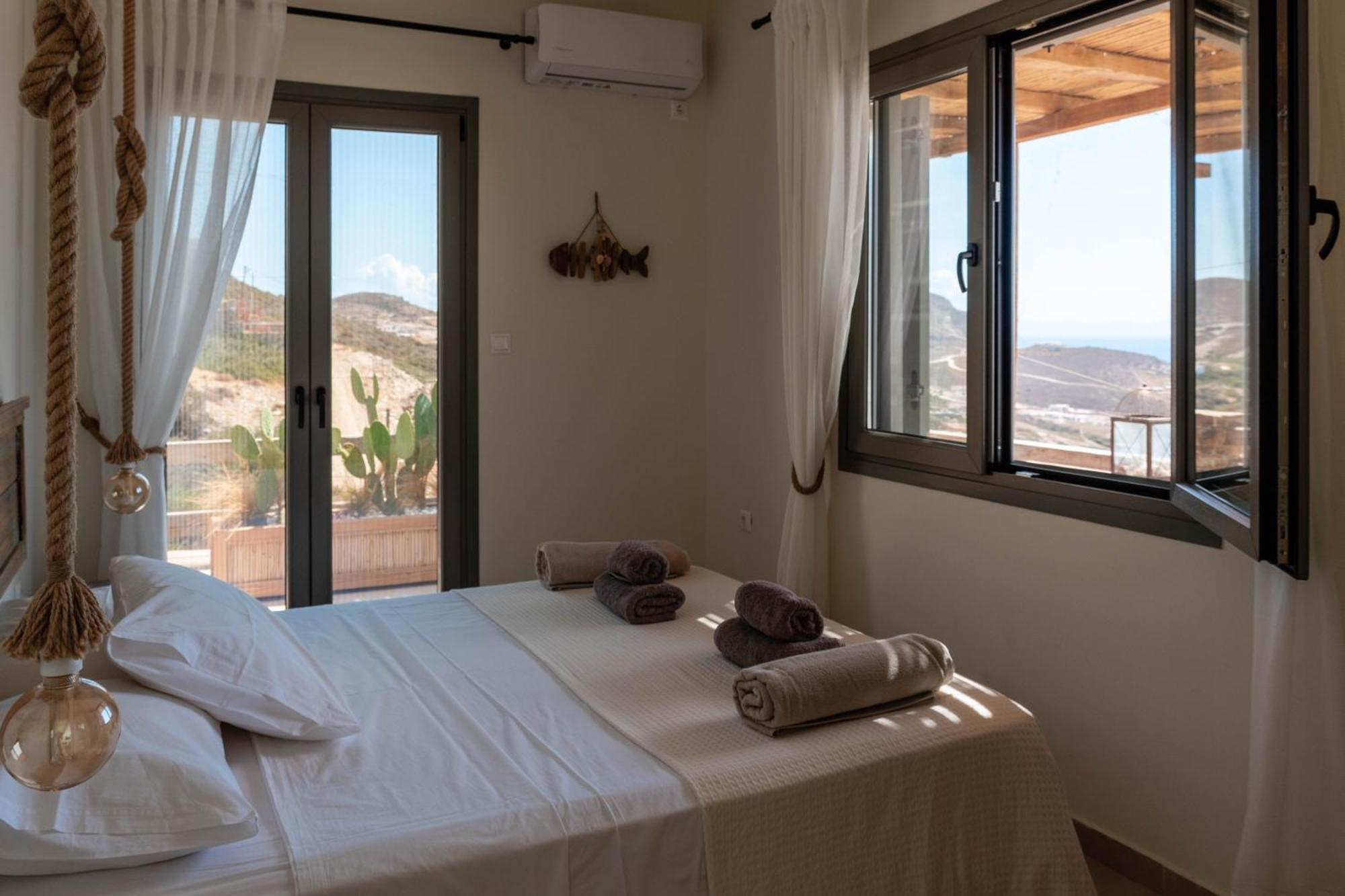 Deja Blue Villa 1 Agios Georgios  エクステリア 写真