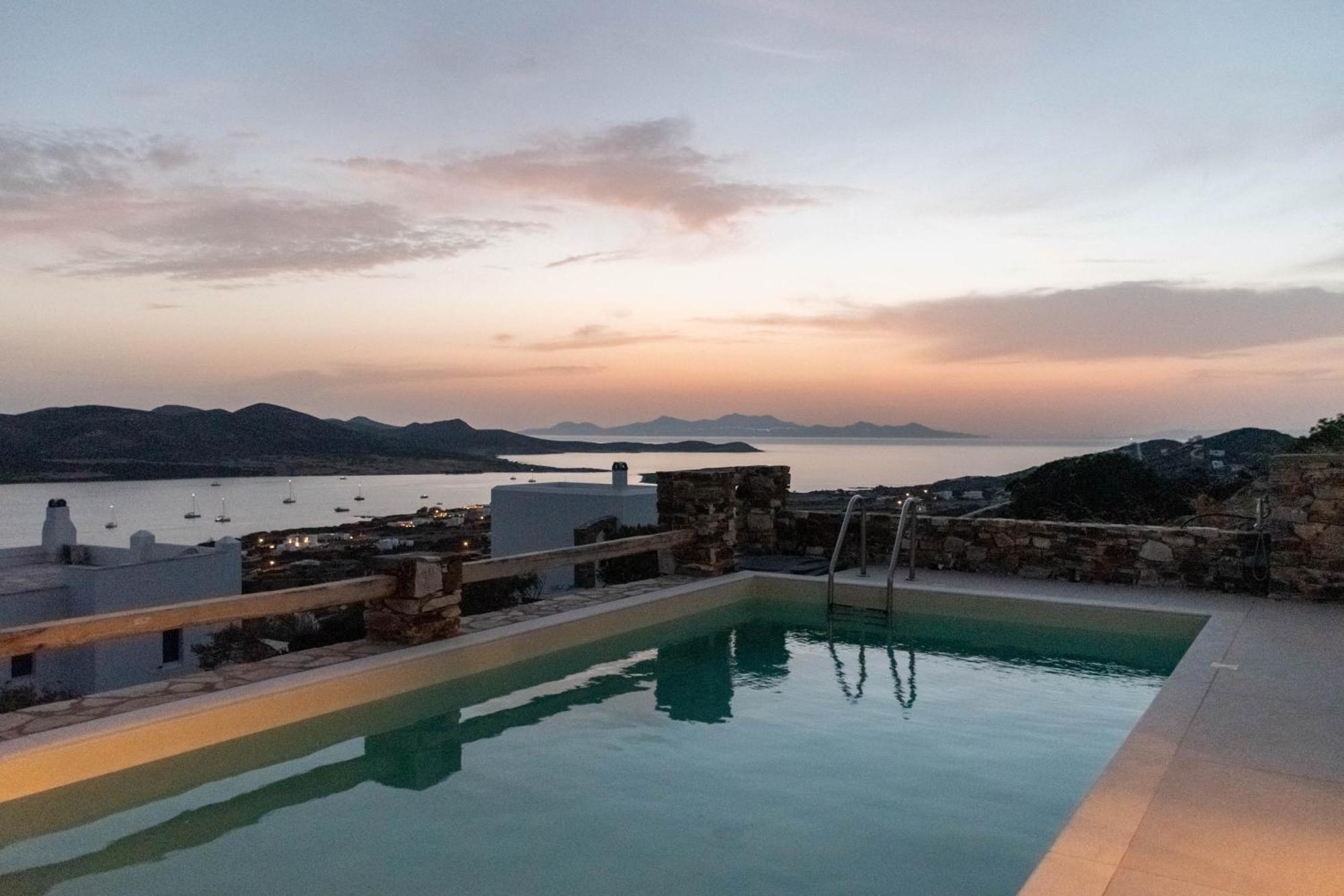 Deja Blue Villa 1 Agios Georgios  エクステリア 写真